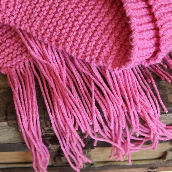 HandKnit Pink Scarf, Extra Long Yarn With Fringe, OOAK One Of A Kind - Picture 7 of 10
